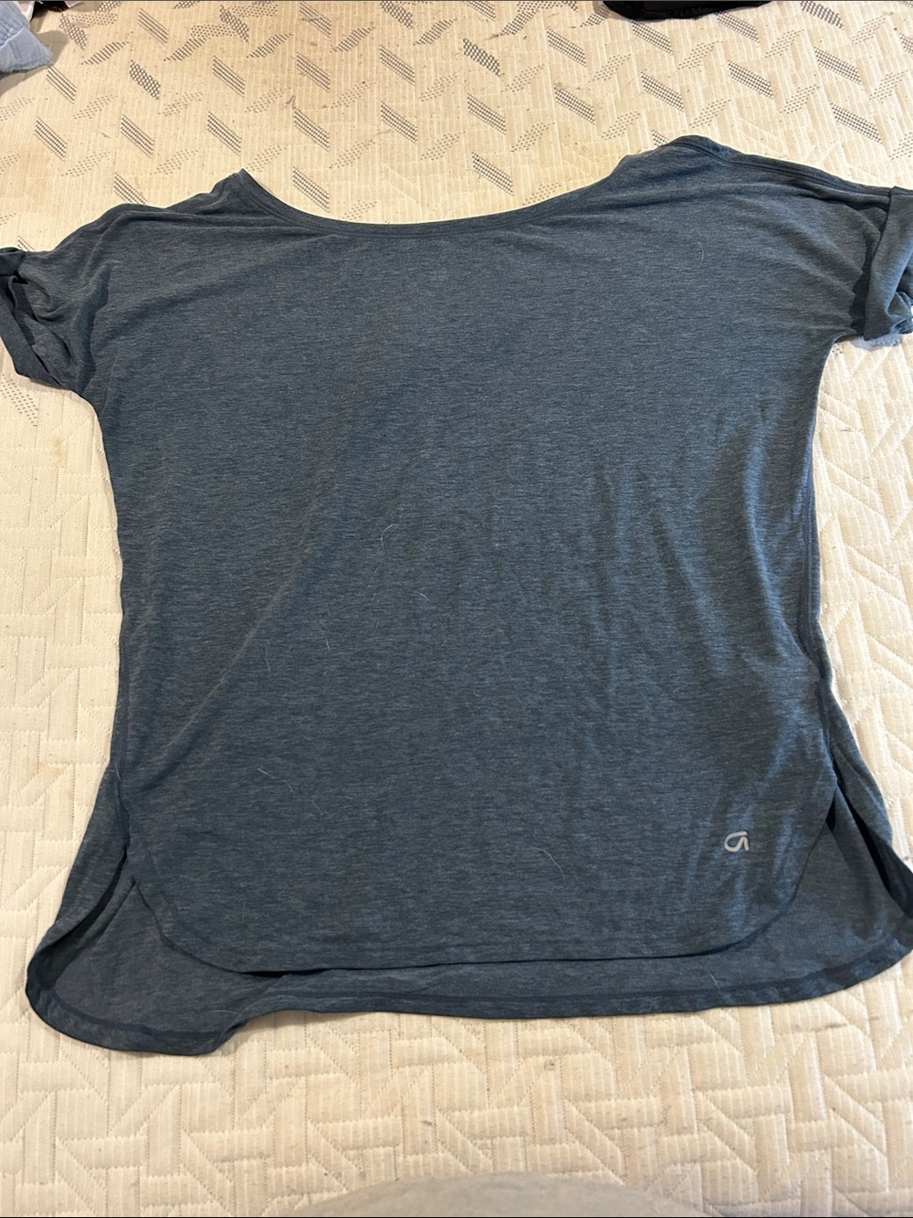 GAP Heathered Slate Scoop-Neck Short Sleeve Top